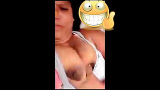Morena arrecha en web