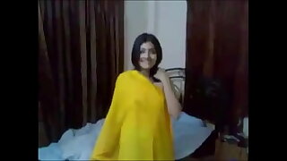 ऐसी गर्लफ्रेंड सबको मिले
