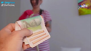 Jefe folla con su empleada del servicio y es pillado por su esposa