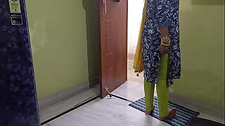 indian sasur ne apni bahu ko dard k bahane choda!!